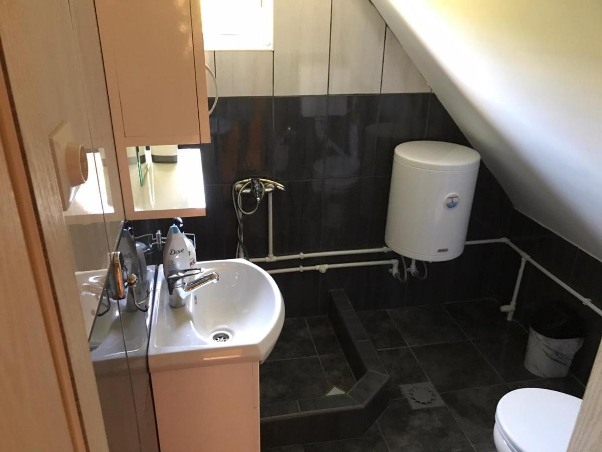 Apartman Helena โมกราโกรา ภายนอก รูปภาพ